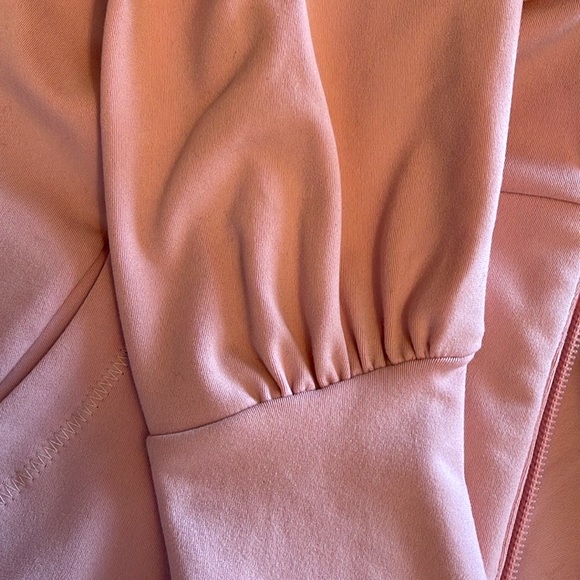 ADIDAS NWOT CLIMA 365 PINK ZIPUP JACKET AND MATCHING TEE SET SIZE MEDIUM - Picture 9 of 14